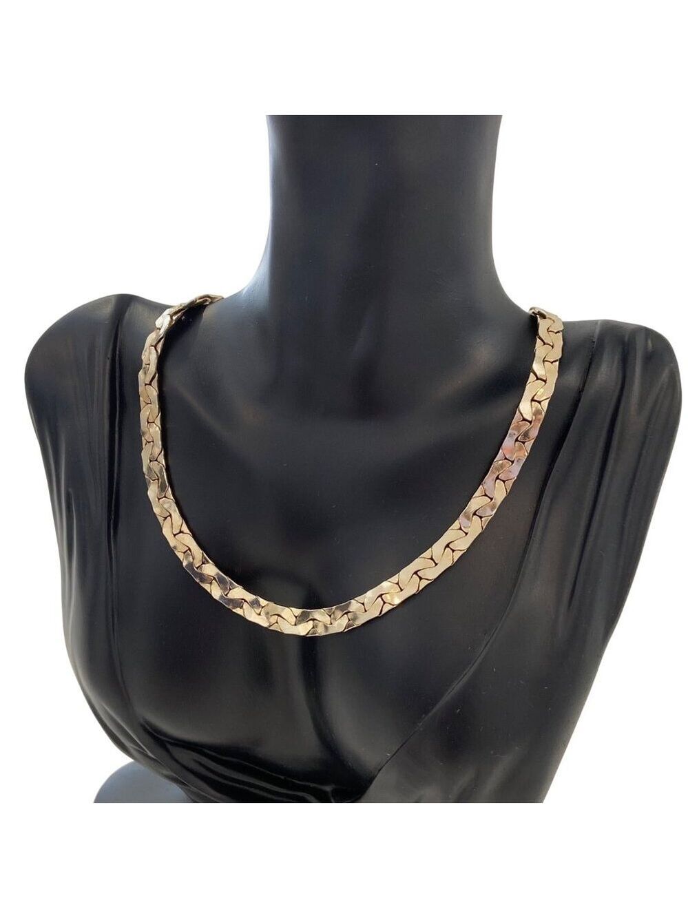 Sarah Coventry Gold-Tone Link Necklace With Textured Detailing Vintage Jewelry 1
